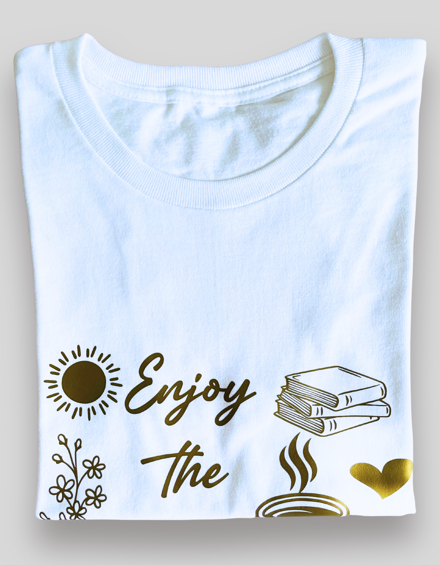 Everyday Essential Cotton T-shirt / enjoy the little things